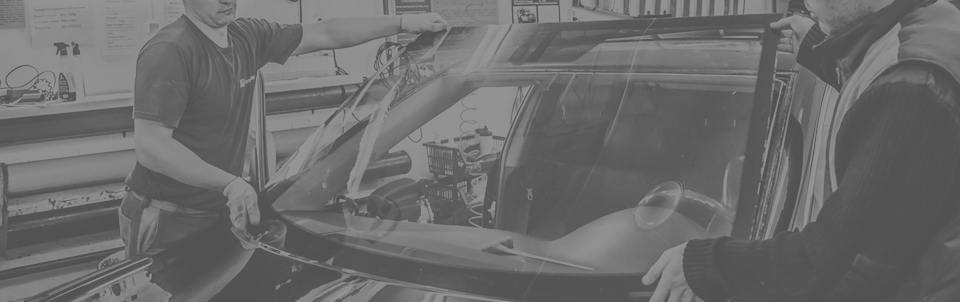 Установка стёкол автомобиля